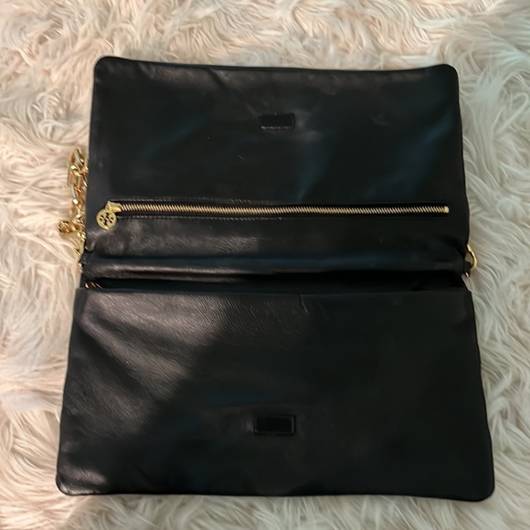 Perfect condition Tory Burch dressy clutch going out Bag - Picture 3 of 3